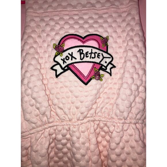 NWT Betsey Johnson Pink Quilted Romper Girls 6 NWT with Embroidered Back Patch - Picture 7 of 8